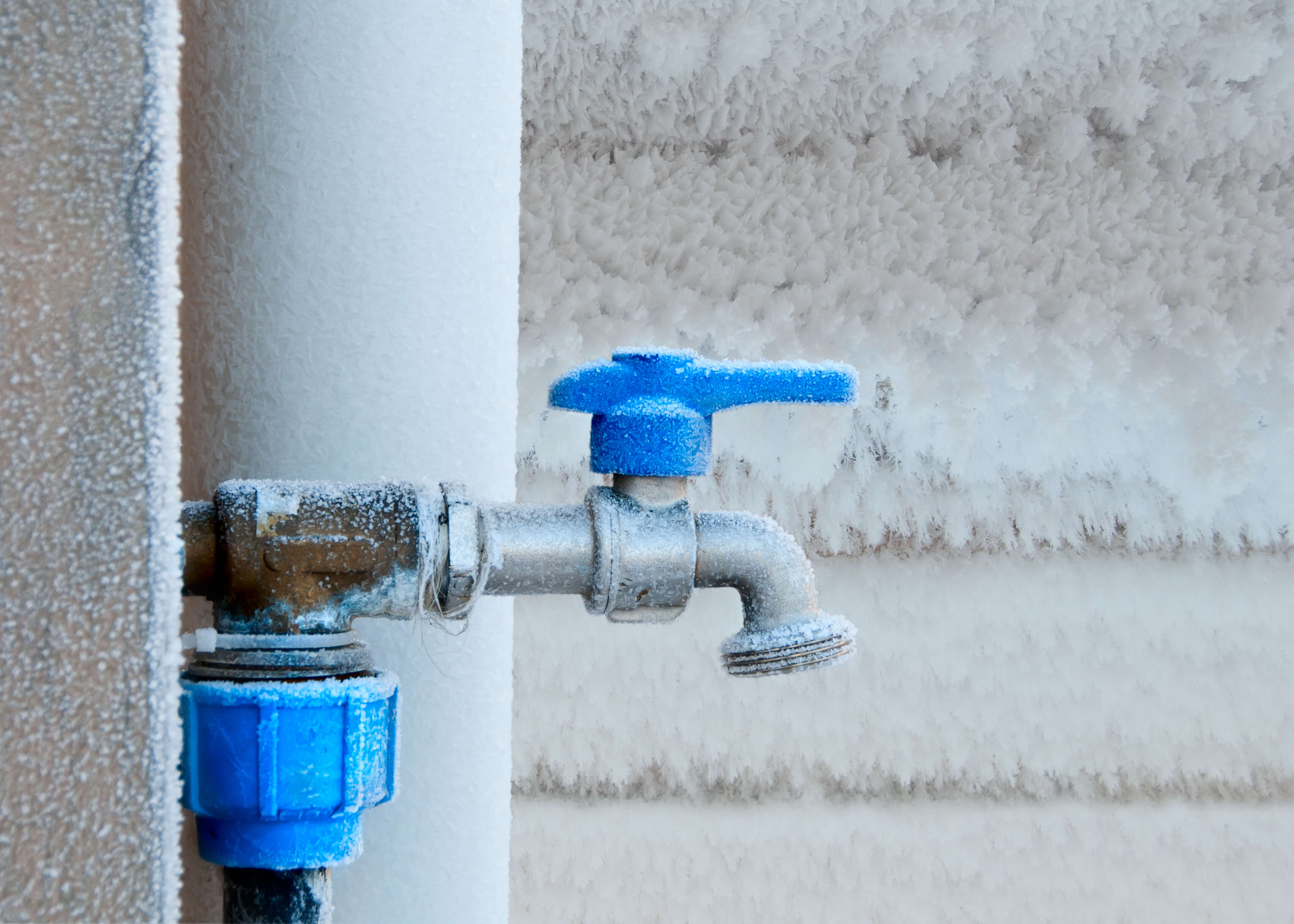 What Temperature Does Water in Pipes Freeze?